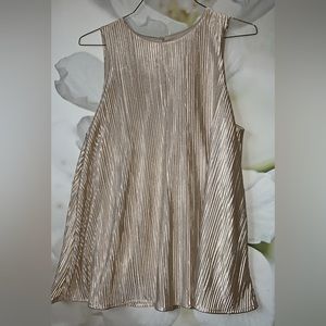 A New Day Green Too (no sleeves) Size Large